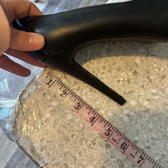 New BCBGeneration Women's Penni Platform In Black Size 8 - Picture 15 of 16